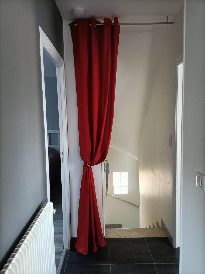 Le gîte du Coche avec vue sur la Marne Damery  Extérieur photo